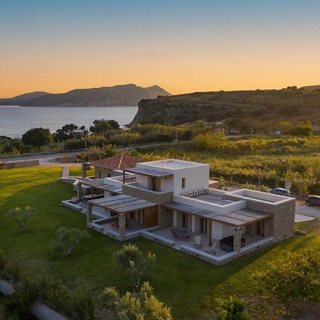 Quinta Essentia Suites Foiníki 외부 사진