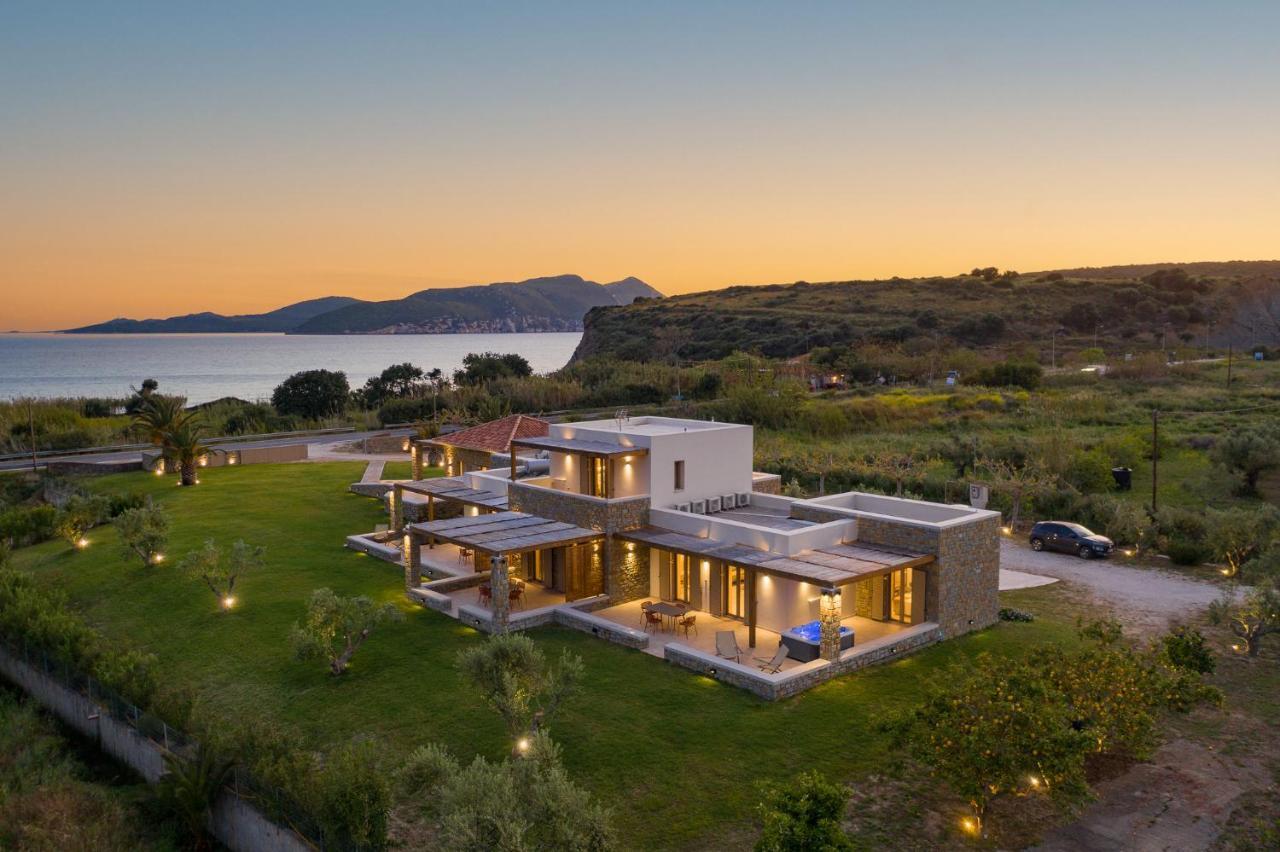 Quinta Essentia Suites Foiníki 외부 사진