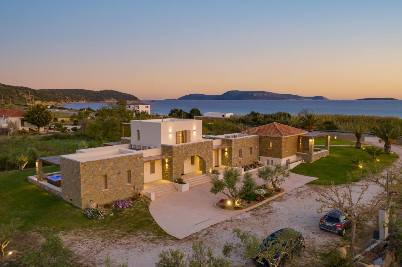Quinta Essentia Suites Foiníki 외부 사진